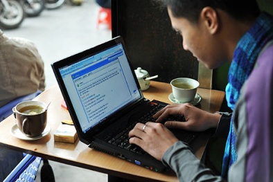 62% người dùng Internet Việt 'lang thang' trên 3h/ngày